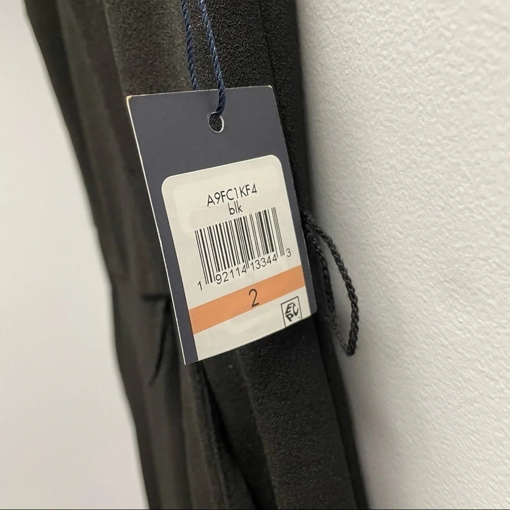 𝅺Tommy Hilfiger Women's Jumpsuit Black Size 2 Mock Neck Belted Button - Picture 4 of 9